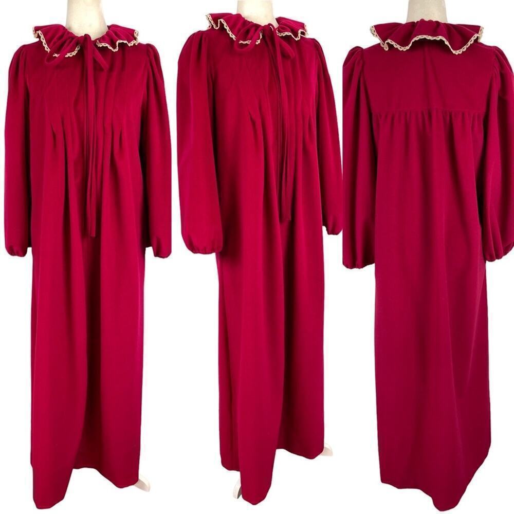 Vintage 80s Oscar De La Renta Fleece Rococo Robe Lace Trim Balloon Sleeves Small
